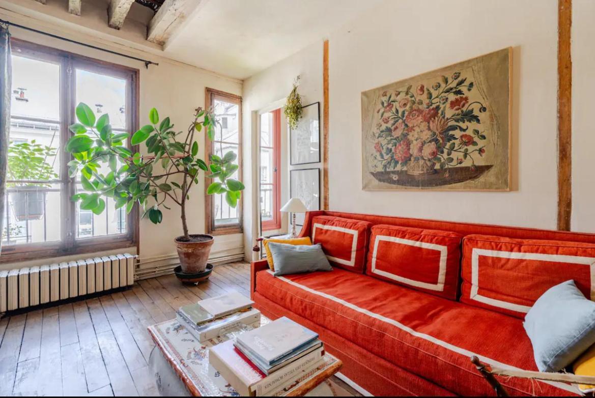 Atelier D Artiste En Plein Coeur Du Marais Apartment