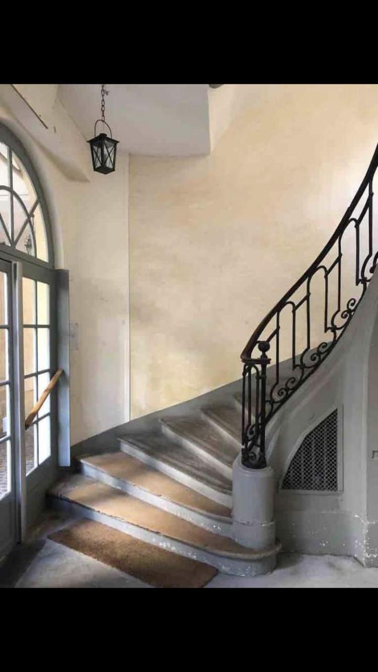 Apartment Atelier D Artiste En Plein Coeur Du Marais Paris